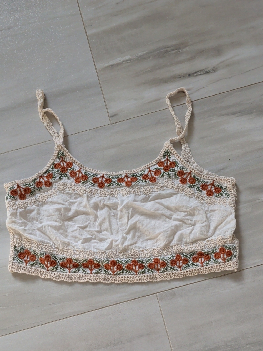 RSQ Cream Crocheted Floral-Embroidered Crop Camisole